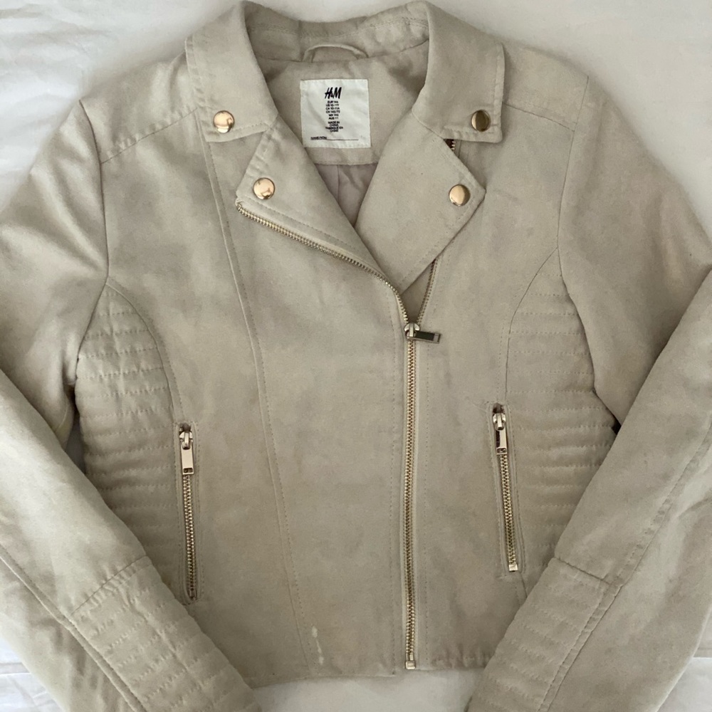 H&M crop swayed jacket
